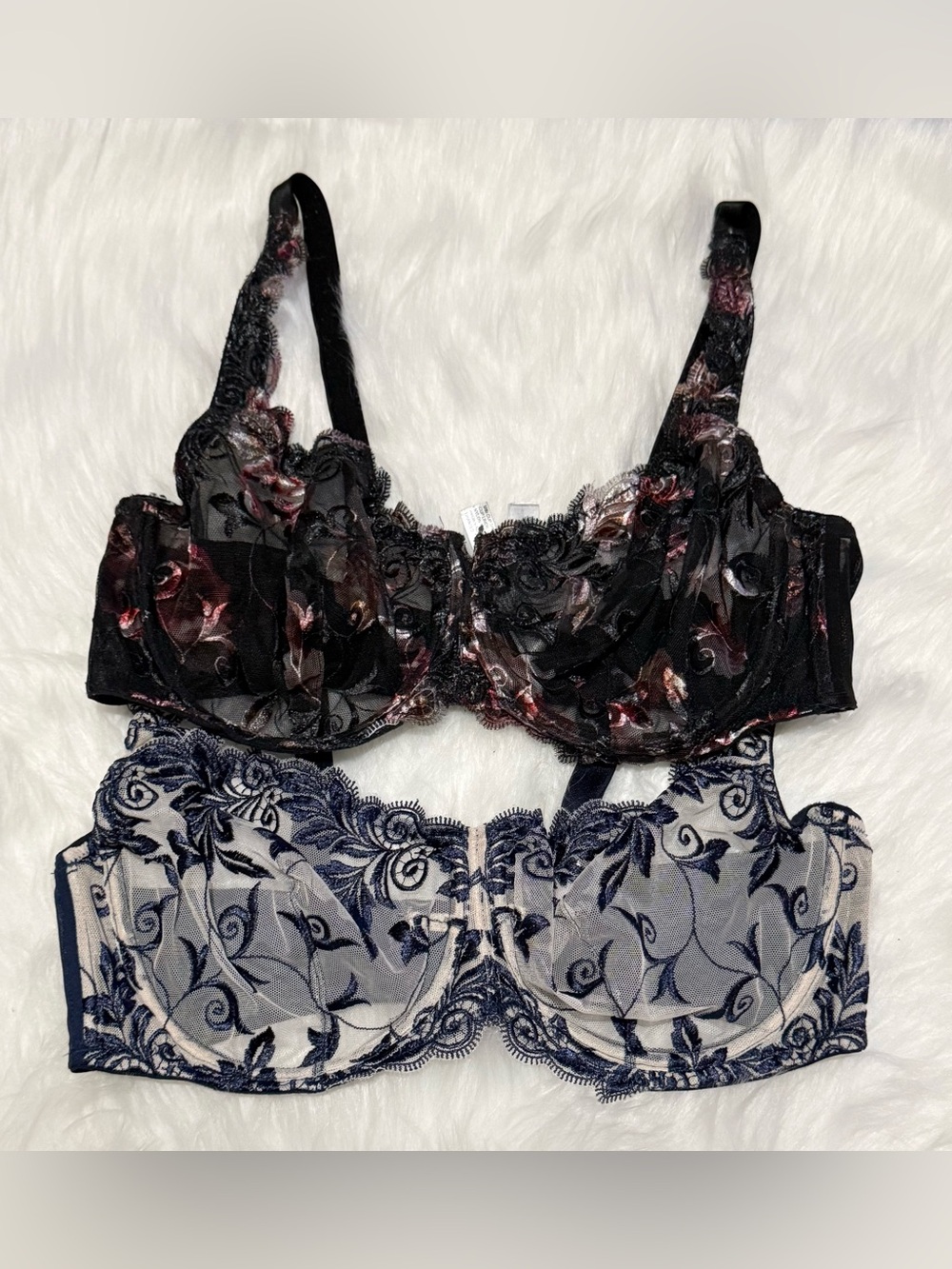 Soma Sensuous Lace Unlined Bras Women 38C Blue and Black Set of Two